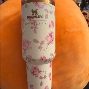 Stanley Rose Pattern Tumbler